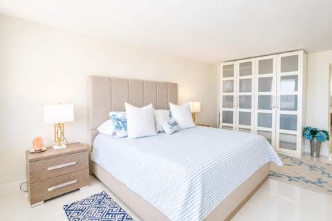 1149 Hillsboro Mile #1004, Hillsboro Beach FL - photo 15 of 23