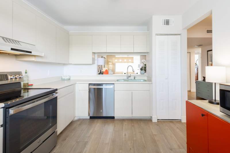 2 bedroom Condominium at 6698 N 10th Ave Avenue #323, Hamlet At Poinciana Condo, Lake Worth — photo 5
