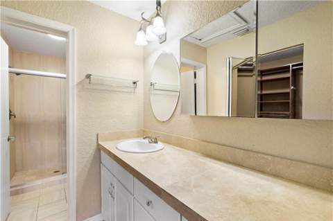912 Congressional Way, Deerfield Beach FL - photo 8 of 26