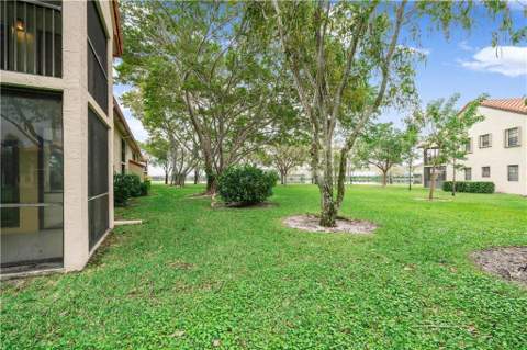 912 Congressional Way, Deerfield Beach FL - photo 18 of 26