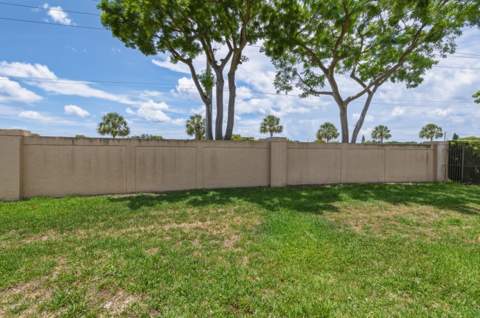 8128 Summerbreeze Lane, Boca Raton FL - photo 23 of 34