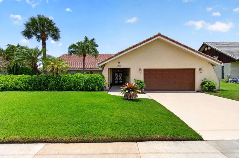 3 bedroom Single Family Residence at 2355 Deer Creek Country Club Boulevard, Pines Of Deer Creek, Deerfield Beach — photo 2