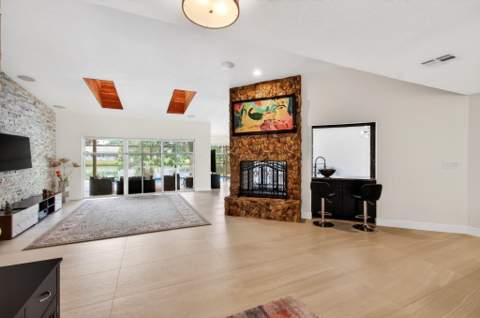 2355 Deer Creek Country Club Boulevard, Deerfield Beach FL - photo 6 of 26