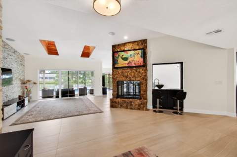2355 Deer Creek Country Club Boulevard, Deerfield Beach FL - photo 11 of 26