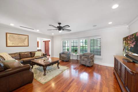 4555 W Tradewinds Avenue, Lauderdale-By-The-Sea FL - photo 7 of 79