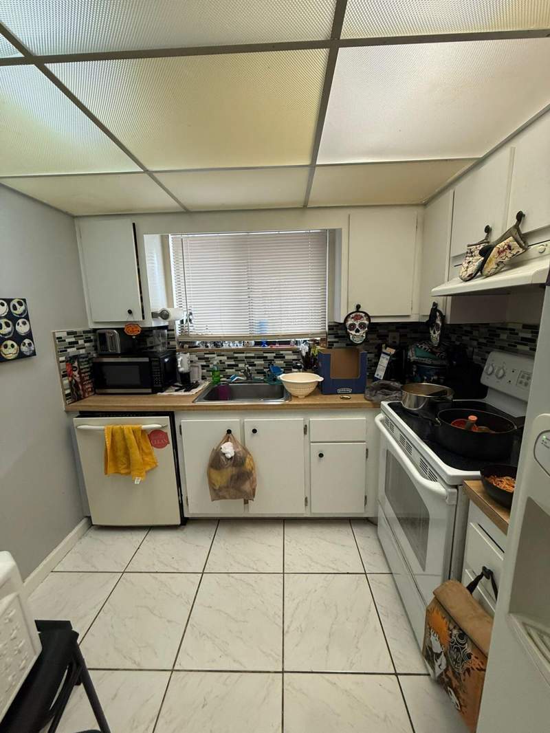 2 bedroom Condominium at 549 N University Drive #64, Village Townhouses, Plantation — photo 2