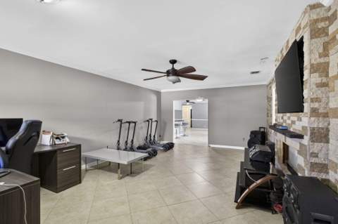106 Segovia Court, Royal Palm Beach FL - photo 20 of 91
