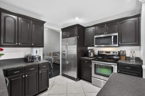 106 Segovia Court, Royal Palm Beach FL - photo 17 of 91