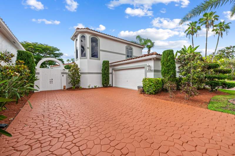 3 bedroom Single Family Residence at 980 Bel Aire Drive West, Grand Palms, Pembroke Pines — photo 2