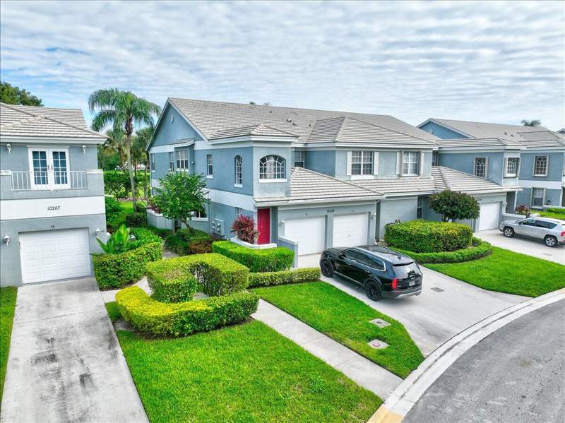 3 bedroom Condominium at 10256 Andover Coach Circle #G1, Andover At Wycliffe, Lake Worth — photo 2