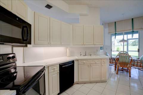 10256 Andover Coach Circle #G1, Lake Worth FL - photo 10 of 48