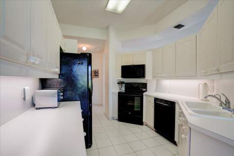 10256 Andover Coach Circle #G1, Lake Worth FL - photo 12 of 48