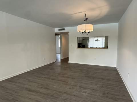 10641 W Clairmont Circle, Tamarac FL - photo 10 of 15