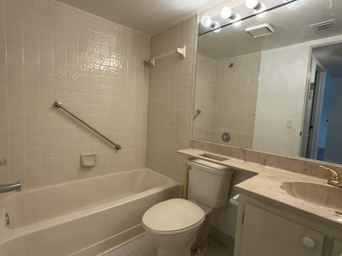 10641 W Clairmont Circle, Tamarac FL - photo 14 of 15