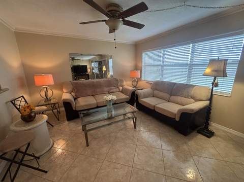 170 Horizons #110, Boynton Beach FL - photo 6 of 22
