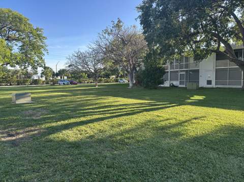 81 Farnham D #81, Deerfield Beach FL - photo 21 of 24
