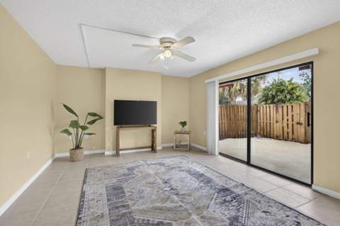 3345 Meridian Way #C, Palm Beach Gardens FL - photo 13 of 47