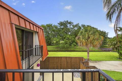 3345 Meridian Way #C, Palm Beach Gardens FL - photo 24 of 47