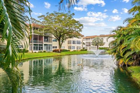 5151 W Oakland Park Boulevard #309, Lauderdale Lakes FL - photo 15 of 26