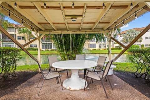 5151 W Oakland Park Boulevard #309, Lauderdale Lakes FL - photo 21 of 26