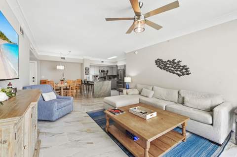 625 Casa Loma Boulevard #909, Boynton Beach FL - photo 13 of 46