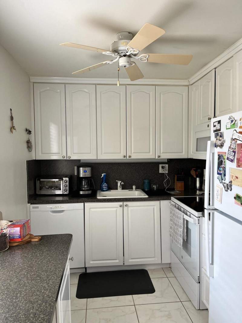 2 bedroom Condominium at 358 Burgundy H, Kings Point, Delray Beach — photo 2