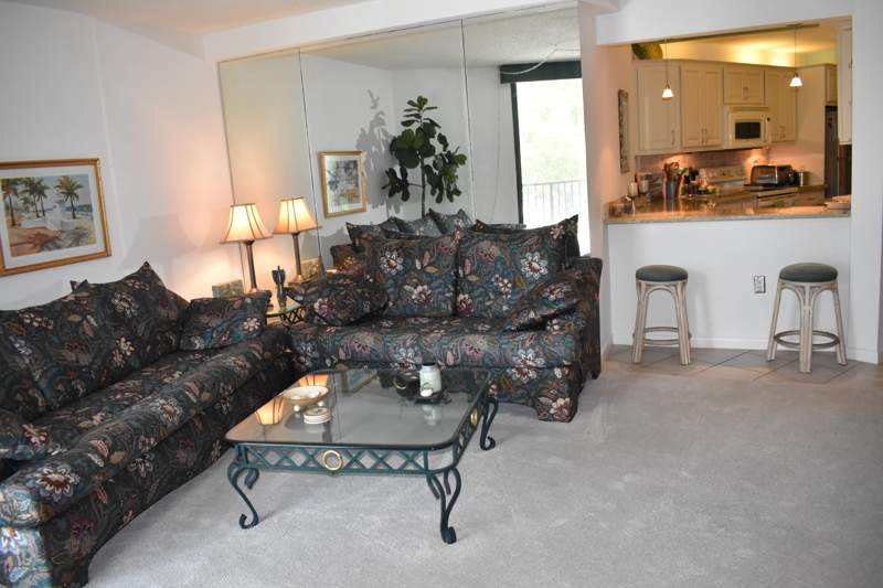 1 bedroom Condominium at 1101 River Reach Drive #212, River Reach Condominium III, Fort Lauderdale — photo 2