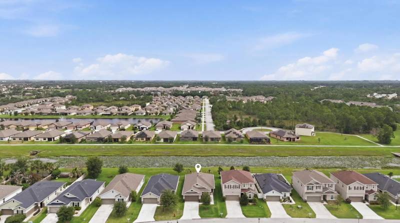 3 bedroom Single Family Residence at 5655 NW Pine Trail Circle, Pine Trace Third Replat, Port St. Lucie — photo 4