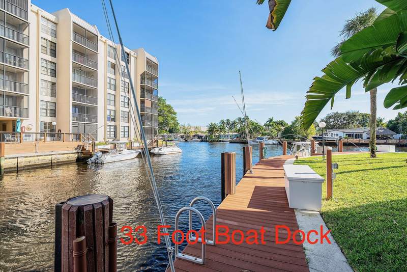 2 bedroom Condominium at 18 Royal Palm Way Way #109, Boca Bayou Ph 1, 2 Thru 5 & 7 Condos, Boca Raton — photo 2