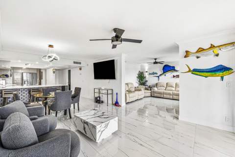 18 Royal Palm Way Way #109, Boca Raton FL - photo 16 of 45