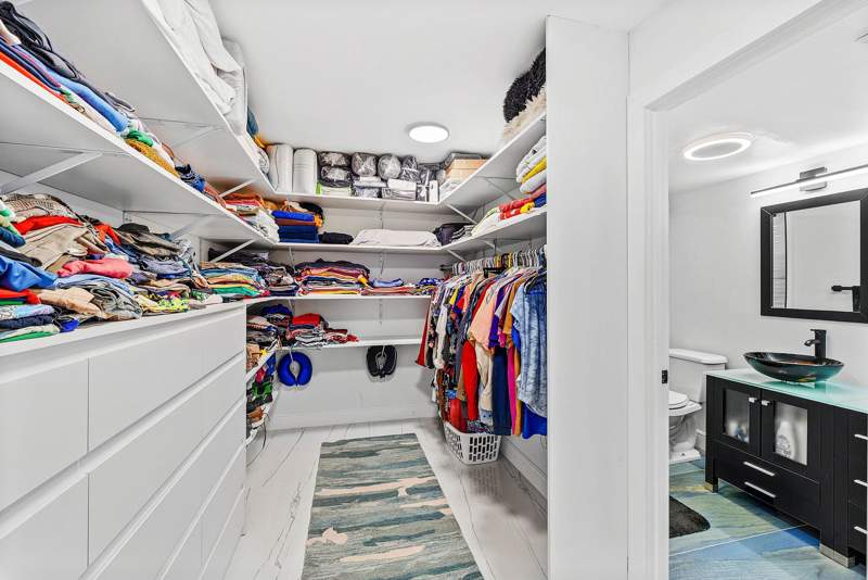 2 bedroom Condominium at 18 Royal Palm Way Way #109, Boca Bayou Ph 1, 2 Thru 5 & 7 Condos, Boca Raton — photo 5
