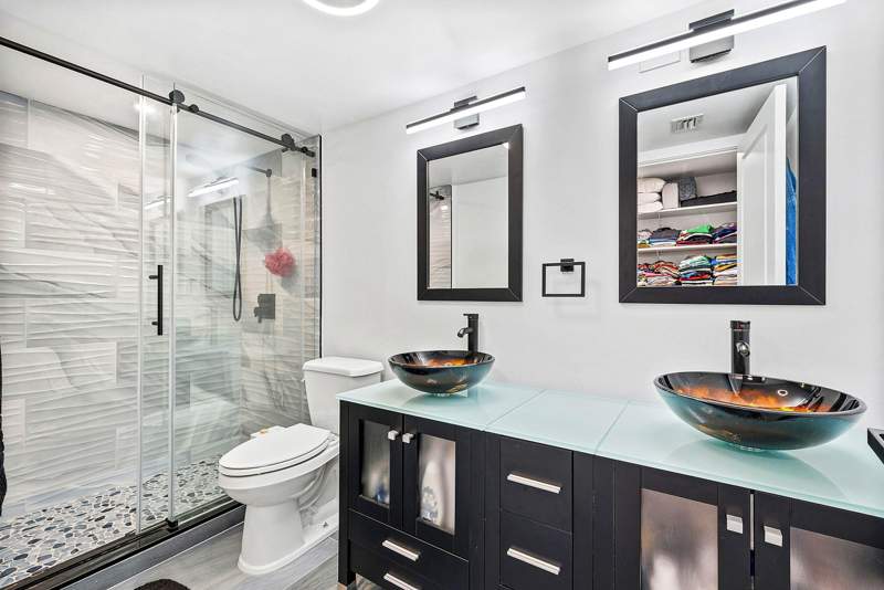 2 bedroom Condominium at 18 Royal Palm Way Way #109, Boca Bayou Ph 1, 2 Thru 5 & 7 Condos, Boca Raton — photo 4