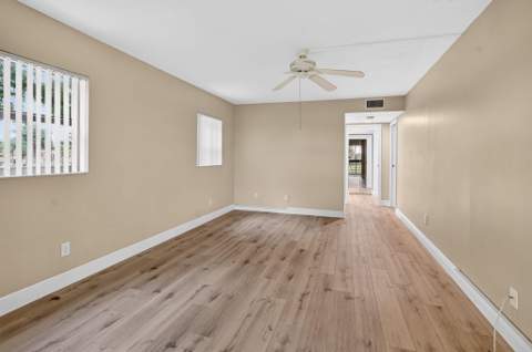 23305 N Barwood Ln Lane #209, Boca Raton FL - photo 21 of 51
