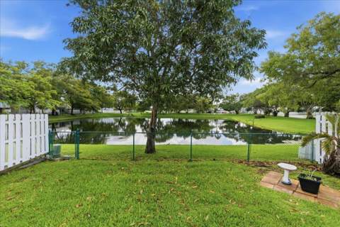 970 SW 111th Way, Davie FL - photo 6 of 44