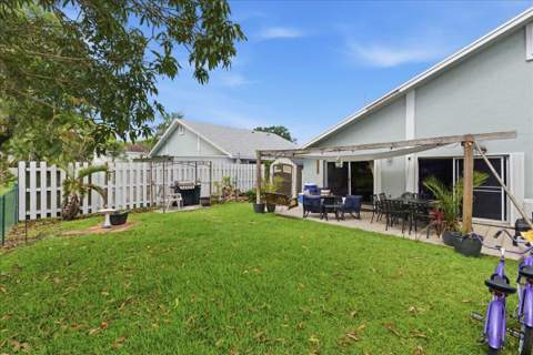 970 SW 111th Way, Davie FL - photo 9 of 44