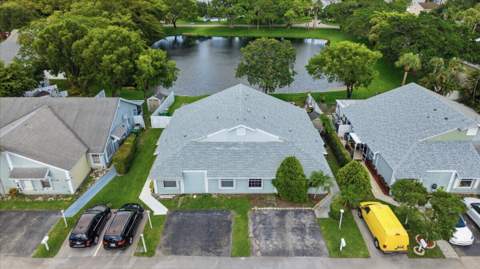 970 SW 111th Way, Davie FL - photo 13 of 44