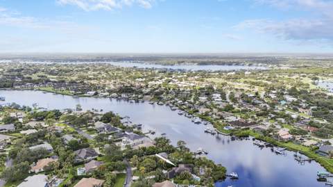 18791 SE River Ridge Road, Jupiter FL - photo 9 of 25
