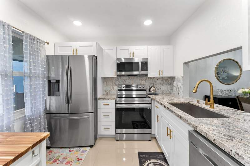 1 bedroom Condominium at 7807 Golf Cir Drive #H 305, Oriole Golf & Tennis Club, Margate — photo 2
