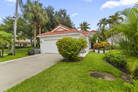 4766 Valencia Drive, Delray Beach FL - photo 23 of 34