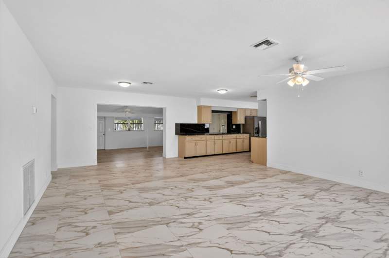 3 bedroom Single Family Residence at 5731 NE 17th Terrace, Coral Ridge Isles, Fort Lauderdale — photo 4