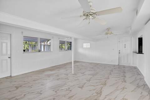 5731 NE 17th Terrace, Fort Lauderdale FL - photo 11 of 39
