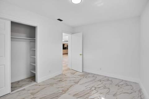 5731 NE 17th Terrace, Fort Lauderdale FL - photo 23 of 39