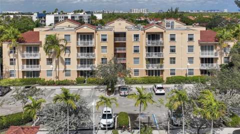 529 E Sheridan Street #1081, Dania Beach FL - photo 9 of 18