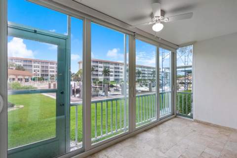 911 Gardenia Drive #153, Delray Beach FL - photo 6 of 42
