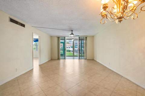 911 Gardenia Drive #153, Delray Beach FL - photo 17 of 42