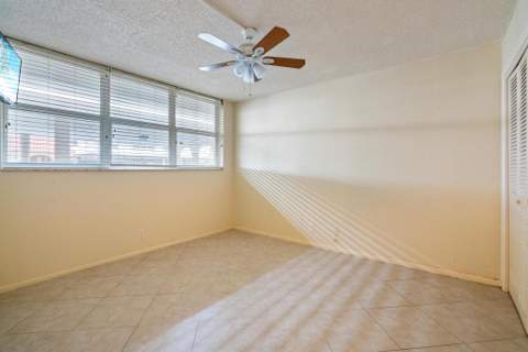 911 Gardenia Drive #153, Delray Beach FL - photo 13 of 42