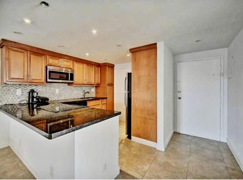 200 S Birch Road #208, Fort Lauderdale FL - photo 9 of 22