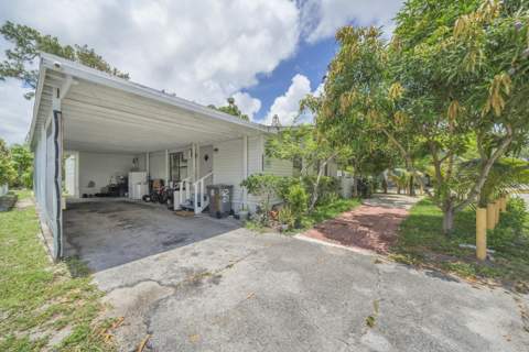 6201 18th Street, West Palm Beach FL - photo 6 of 31