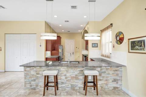 8541 NW 38th Street, Cooper City FL - photo 16 of 46