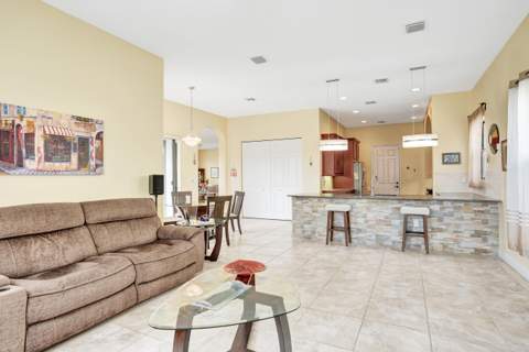 8541 NW 38th Street, Cooper City FL - photo 20 of 46